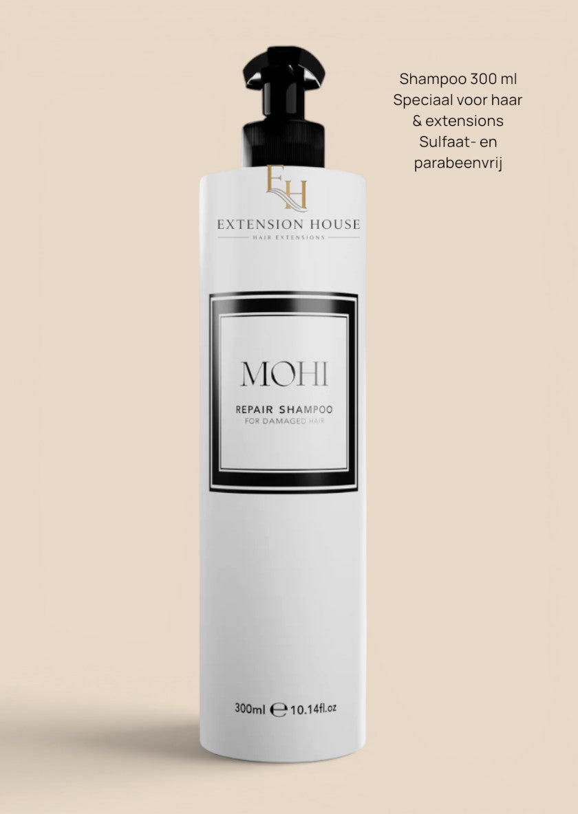 MOHI herstellende shampoo van Extension house in witte 300ml pompflacon voor intensief herstel van beschadigd haar.