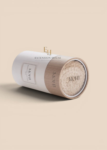 MOHI Microfiber Haarhanddoek van Extension house in luxe beige geschenkverpakking voor zacht en pluisvrij haar.