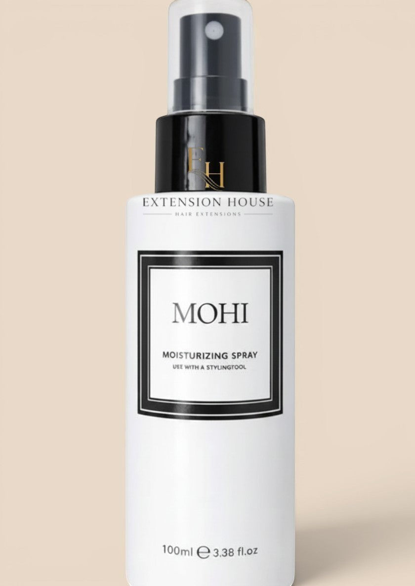 Extension house MOHI Moisturizing Spray For Styling Tools, 100ml fles met zwarte dop en transparante spuitkop.