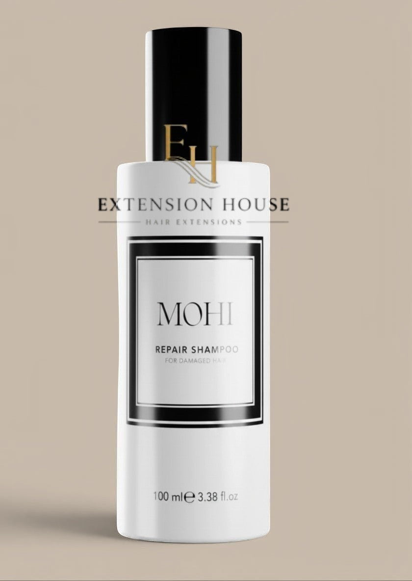Extension house Mohi Repair Shampoo voor beschadigd haar, 100 ml fles met zwart-wit label en zwarte dop.