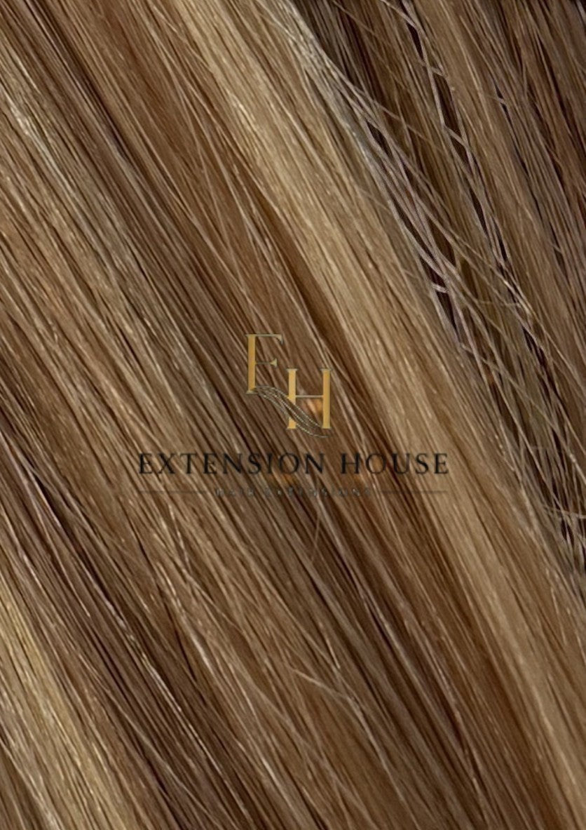 Extension house nanoring extensions van 100% human hair in de kleur #6/20 – Light Brown Blonde Highlight Blend. Natuurlijke highlights voor extra diepte.